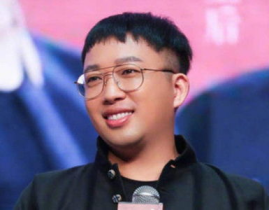 娱乐吃瓜导演,导演背后的“吃瓜”故事